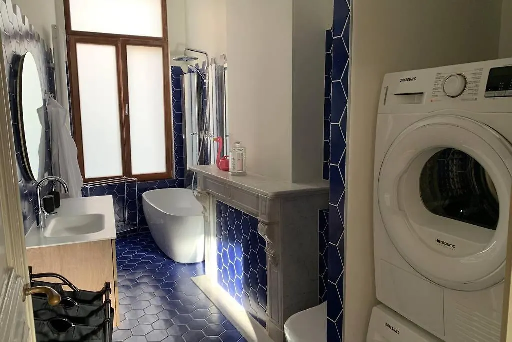 Gorgeous Authentic Apartment Ideal For Long Stay Anversa Belgio